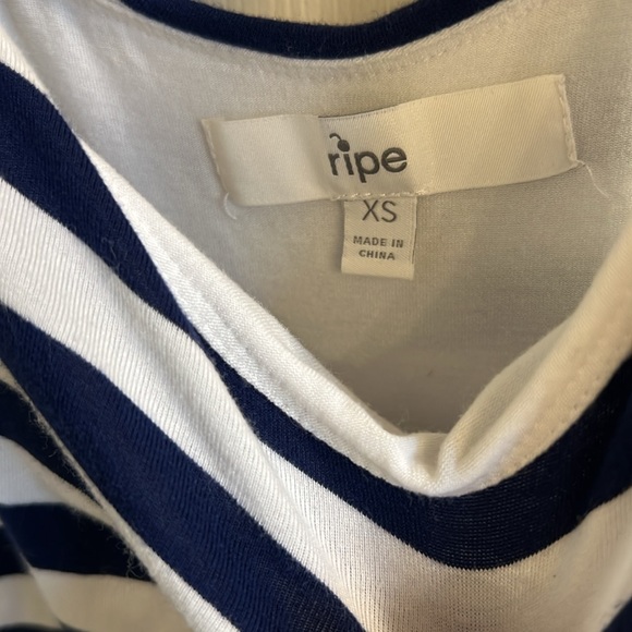 Maternity dress - Picture 2 of 2